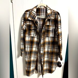 Long plaid jacket. Size L